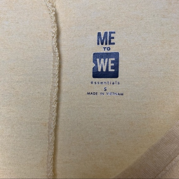 Me To We Loose Tshirt Light Yellow Size Small - Picture 5 of 5